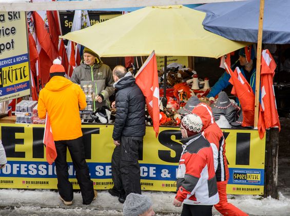 Auch die Standlbetreiber konnten sich über zu wenig Umsatz nicht beschweren.