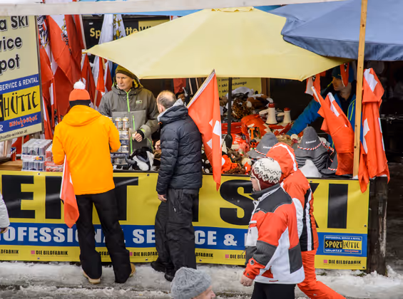 Auch die Standlbetreiber konnten sich über zu wenig Umsatz nicht beschweren.