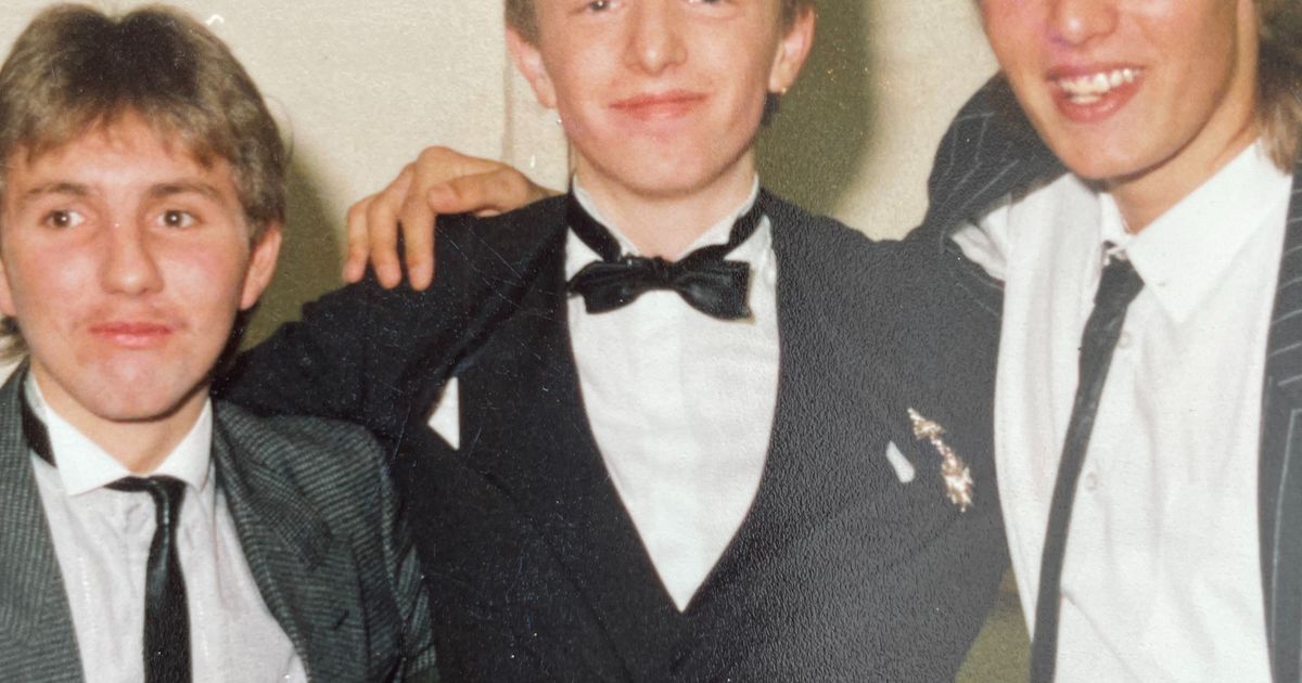 Damals-am-Maturaball-Wir-suchen-eure-coolsten-Schnappsch-sse