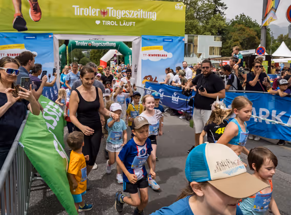 Klasse bis 10 Jahre (Äffchen - 800m)