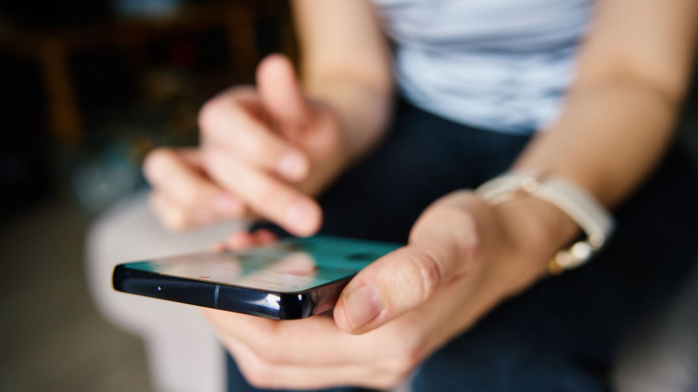 Instagram, Tiktok und Co: Wie Eltern Social-Media-Sucht bei ihren Kindern erkennen können