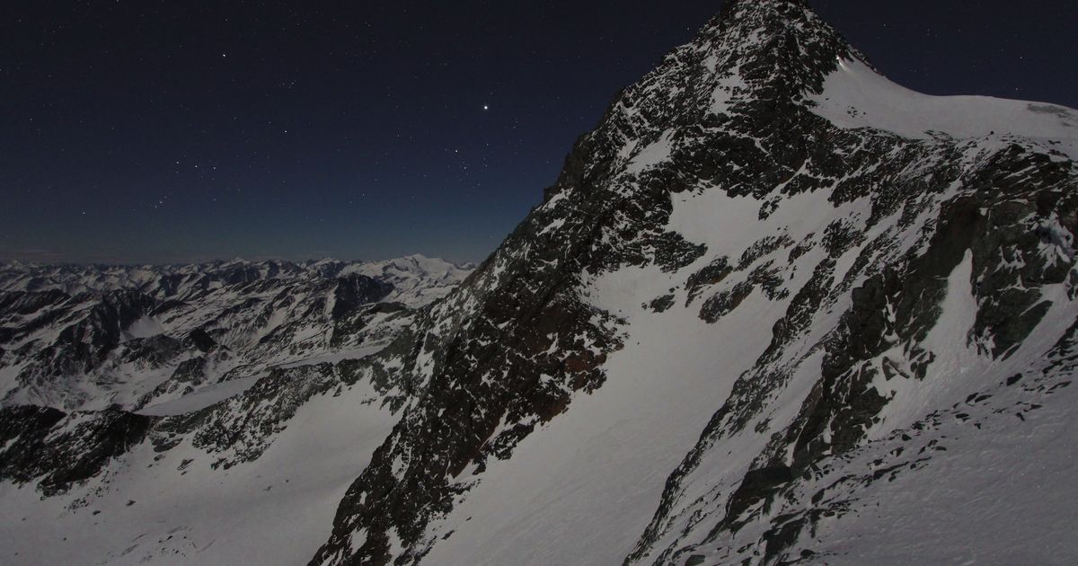 Brach-Skitour-auf-Gro-glockner-ab-und-st-rzte-dann-bei-der-Abfahrt-18-J-hrige-im-Spital