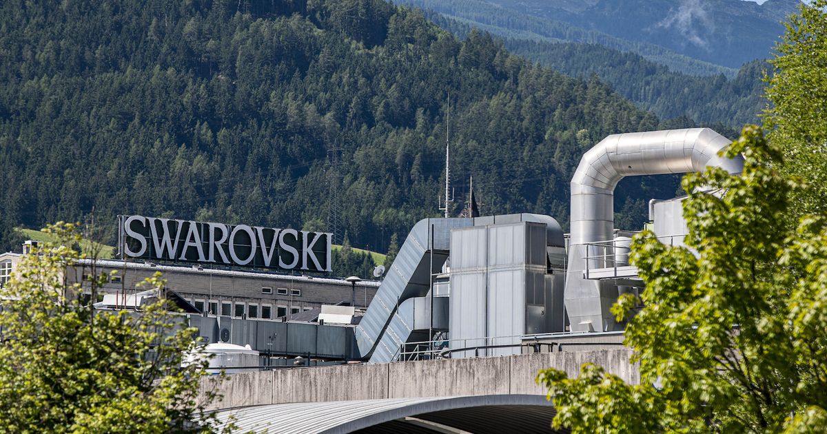 Swarovskis-Herz-ist-blutleer