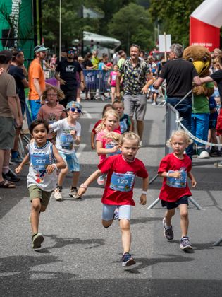 Klasse bis 6 Jahre (Äffchen - 800m)