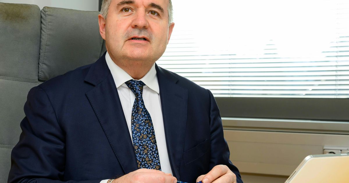 Lehrervertreter-ber-Bildungsminister-Wiederkehr-Ihm-geht-es-nur-um-Eigenmarketing-