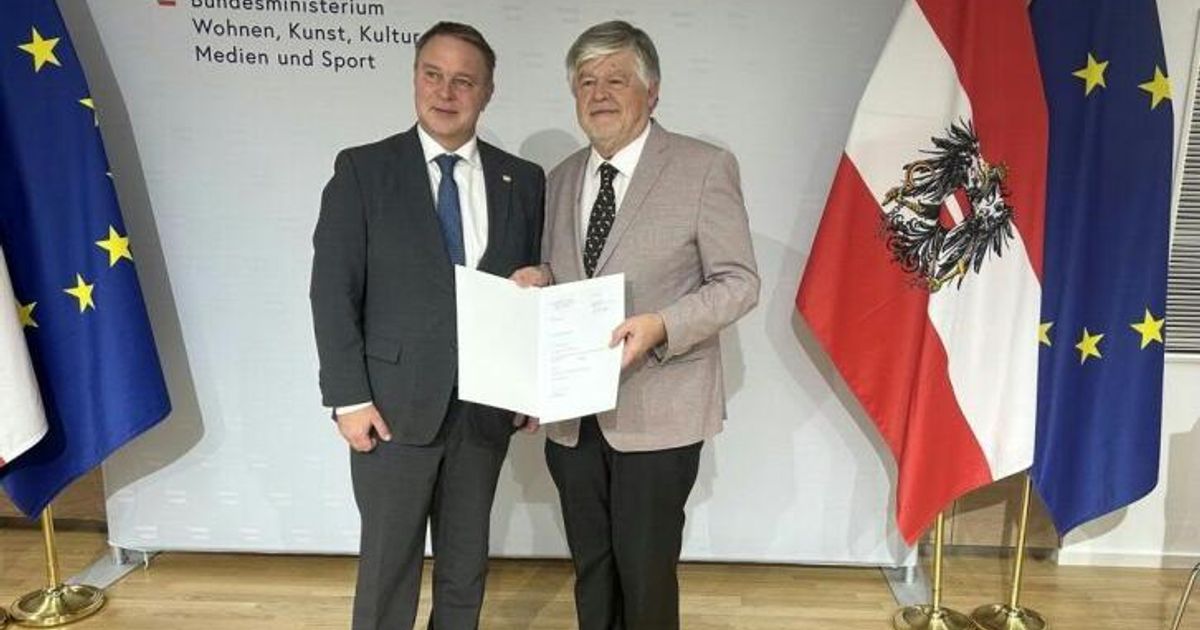 -Professor-Lahodynsky-Pionier-des-EU-Journalismus-geehrt