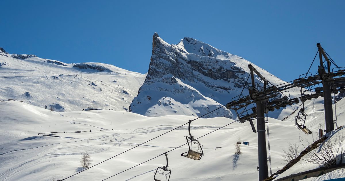 10-J-hrige-st-rzte-am-Hintertuxer-Gletscher-sechs-Meter-tief-in-Gletscherspalte