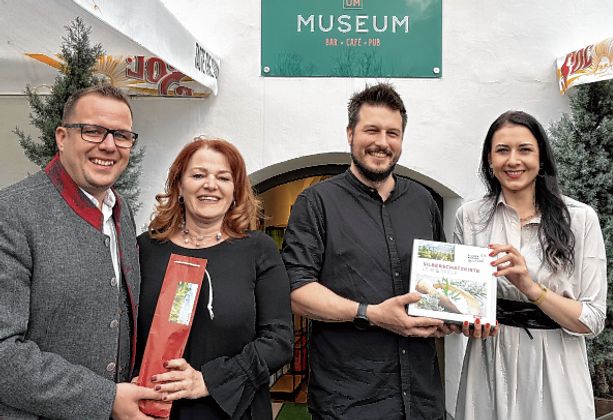 Sonderseite
Auf nach Schwaz 19.4.2023
EÖ Museum // Original-Dateiname: E-Museum-01.jpg