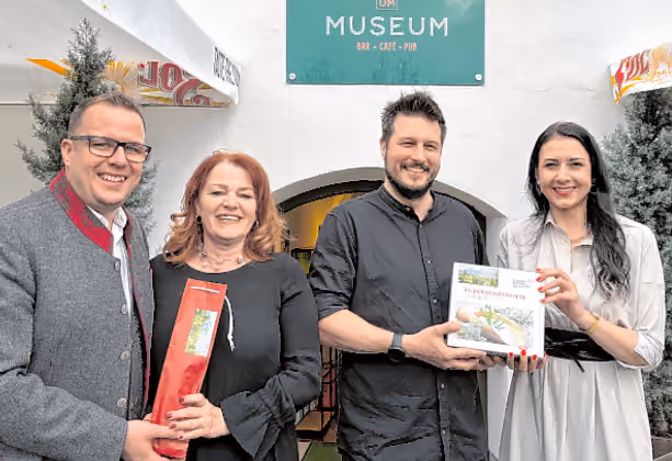 Sonderseite
Auf nach Schwaz 19.4.2023
EÖ Museum // Original-Dateiname: E-Museum-01.jpg