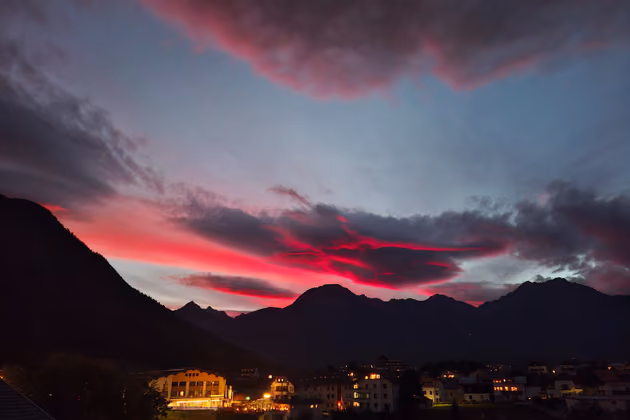 Abendrot über Arzl im Pitztal.