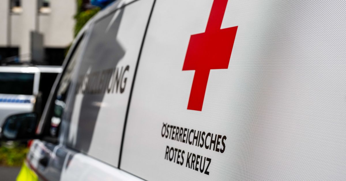 Frontalunfall-in-Innsbruck-31-J-hrige-geriet-auf-Gegenfahrbahn