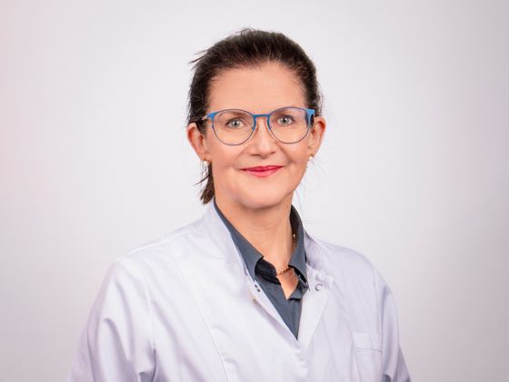 Dr. Karin Hausberger