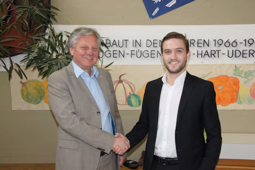 25-Jähriger gewinnt: Fügen hat jüngsten Bürgermeister Tirols