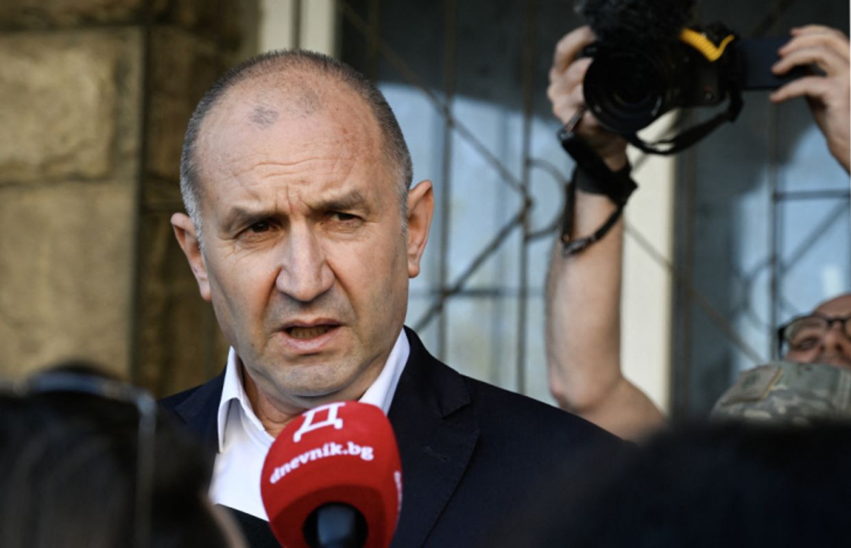 Laut Prognosen klarer Wahlsieg für Radew in Bulgarien