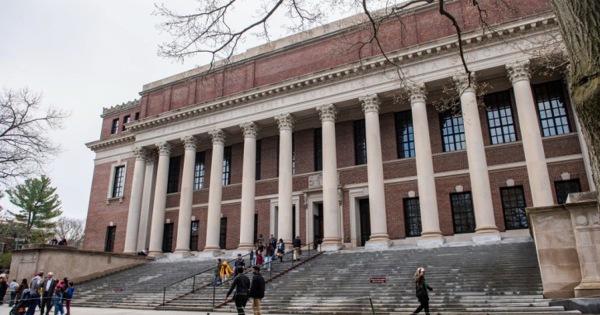 Trumps-Einreiseverbote-f-r-Harvard-Studenten-blockiert
