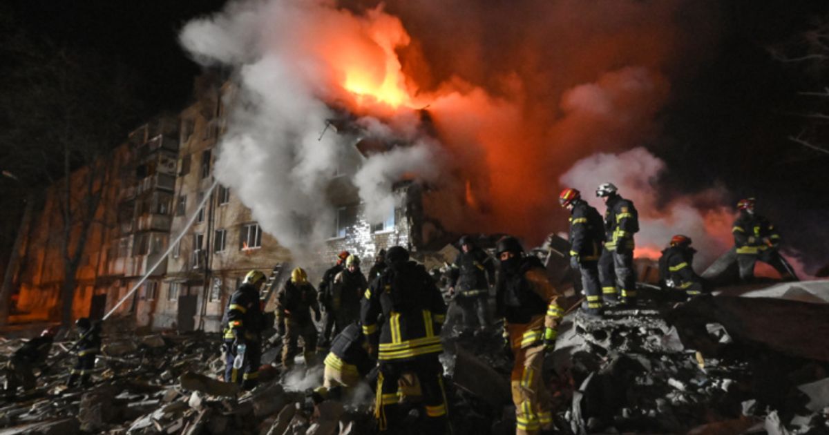 Mehrere-Tote-bei-russischen-Angriffen-auf-Charkiw