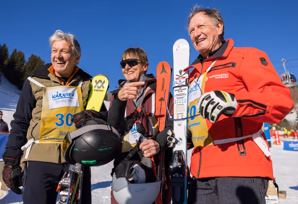 Auch die Ski-Größen Bernhard Russi und Annemarie Moser-Pröll durften bei Franz Klammer nicht fehlen. 