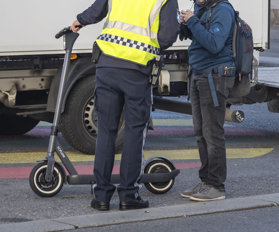 Neue Verkehrsregeln ab 1. Mai: Was E-Scooter-Fahrer jetzt wissen müssen