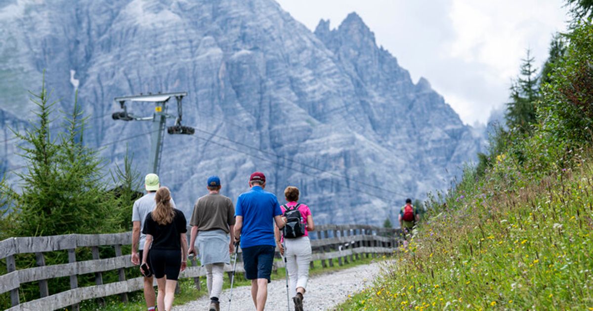 Wieder-Millionen-Urlauber-erwartet-Hohe-Reiselust-trotz-globaler-Turbulenzen