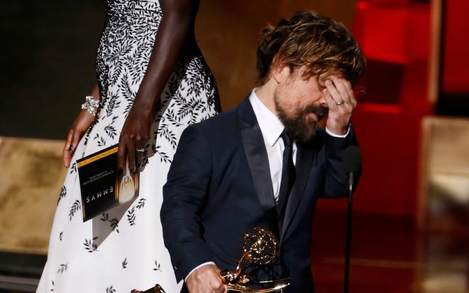 Peter Dinklage war sichtlich gerührt, als er seinen Preis als Bester Drama-Nebendarsteller entgegen nahm.