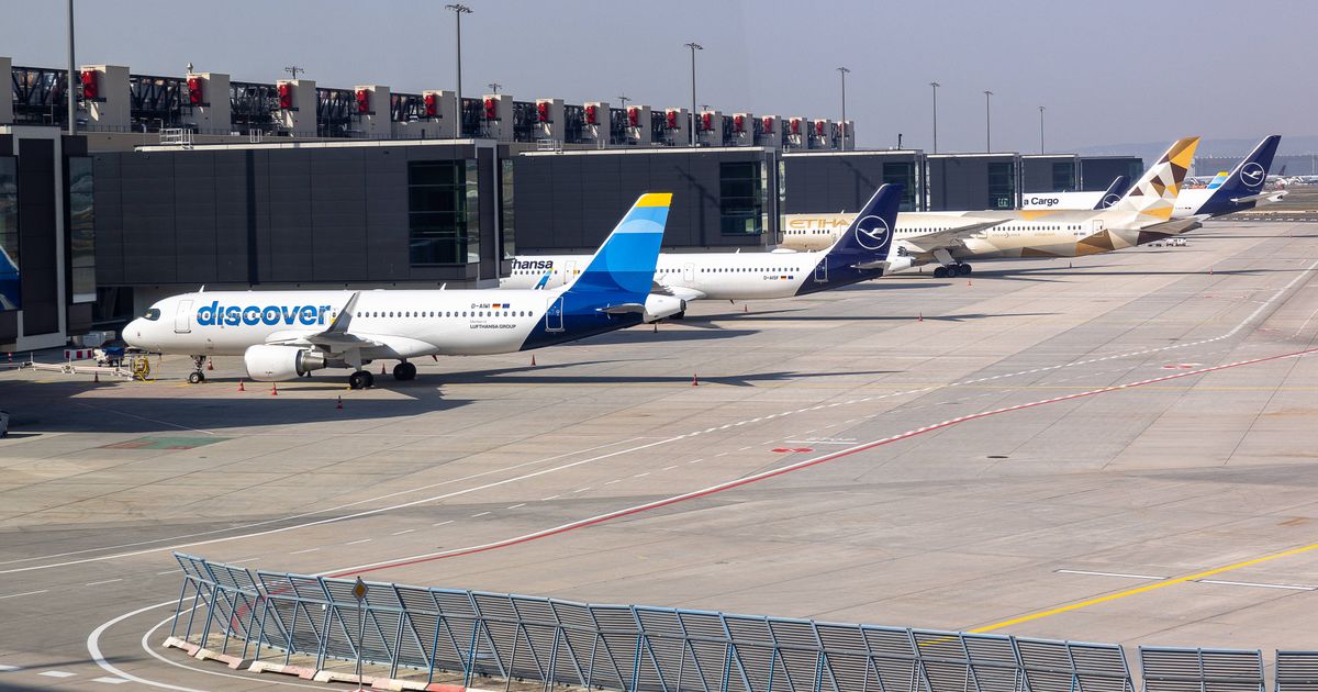 Fallen-Hunderte-Fl-ge-aus-Das-sind-die-Folgen-der-Kerosin-Knappheit-in-Europa