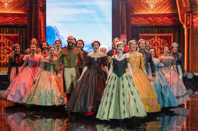 Das Ensemble des neuen Musicals „Die Eiskönigin" begeisterte die Zuschauer.